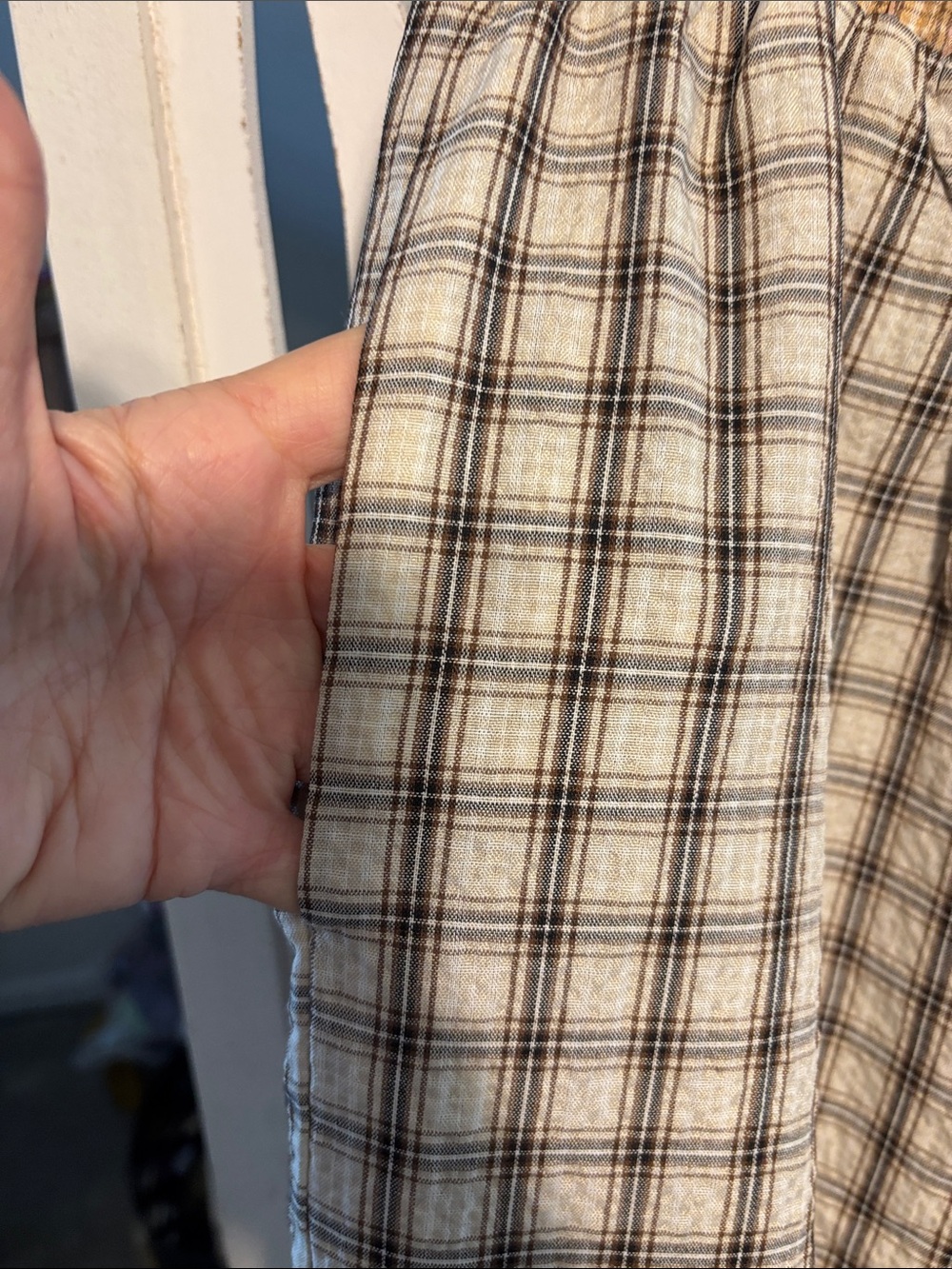 Plaid Elastic Waist Plaid Balloon Style Bottoms - Picture 5 of 6